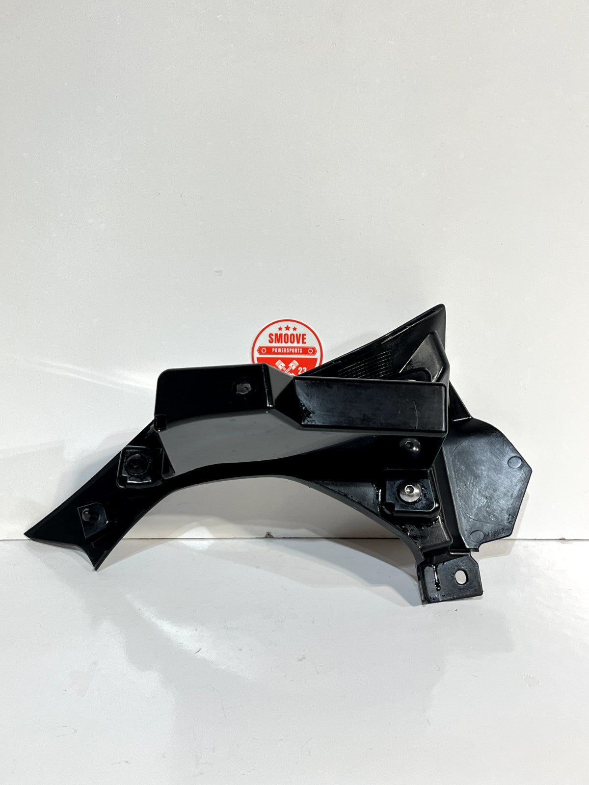 2015-2019 YAMAHA YZF R1 R1M OEM RIGHT SIDE INNER CONSOLE INFILL TRIM PANEL COWL