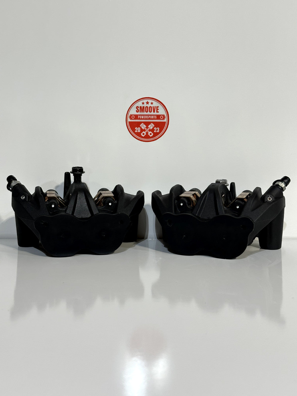 2023-2025 KAWASAKI NINJA ZX4RR OEM RIGHT LEFT FRONT BRAKE CALIPER SET W/ PADS