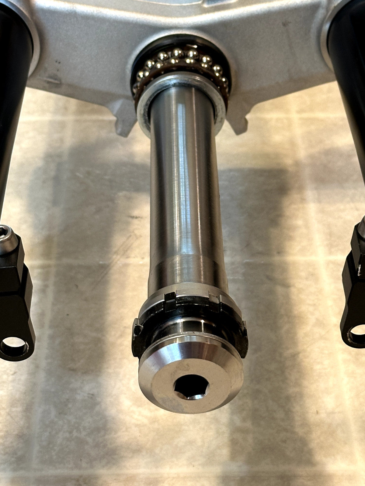 2019-2025 KAWASAKI NINJA ZX6R FRONT FORKS FORK SHOCK SUSPENSION W/ CLIP ON SET
