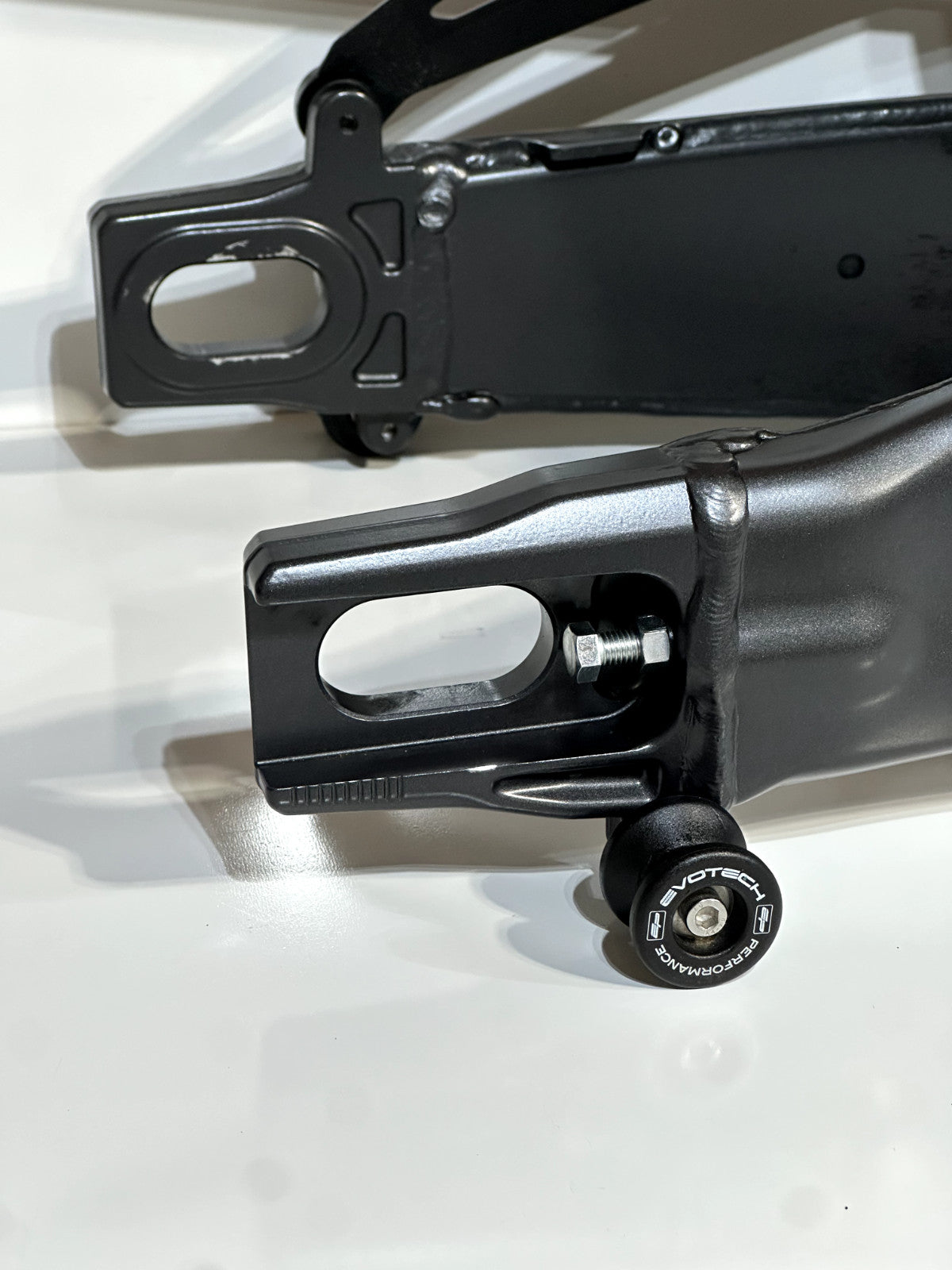 2021-2023 YAMAHA MT09 MT 09 OEM REAR BACK SWINGARM SWING SUSPENSION ARM W/ LINK