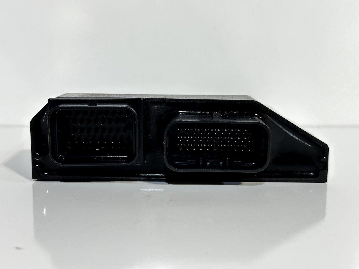 2014-2017 YAMAHA FZ09 FZ-09 OEM ECU ENGINE COMPUTER CONTROLLER UNIT CDI ECM BOX