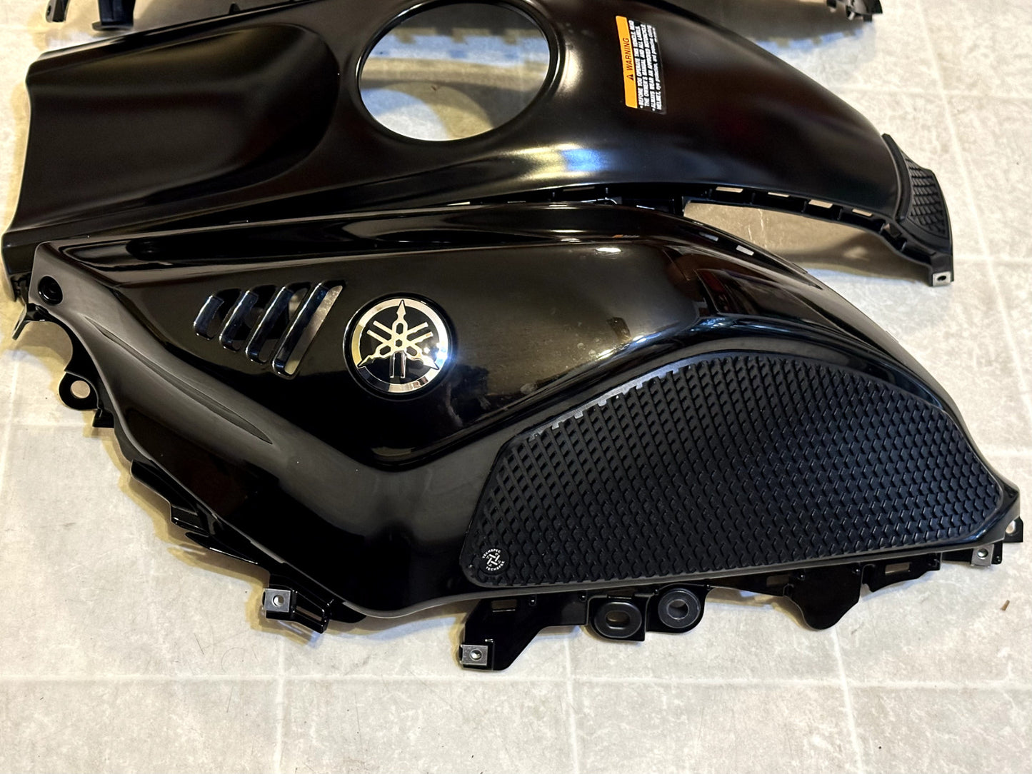 2022-2025 YAMAHA YZF R7 OEM COMPLETE FAIRING BODY PANEL PLASTICS COWL KIT BLACK