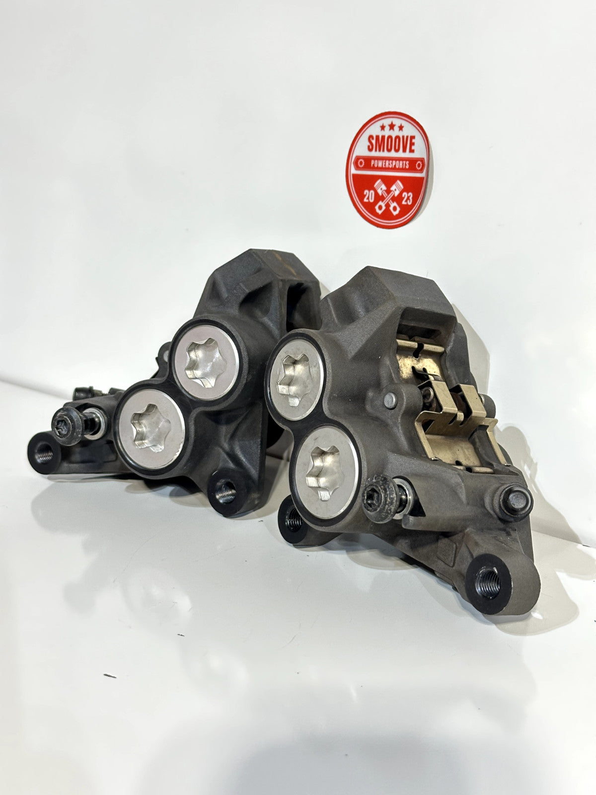2014-2017 YAMAHA FZ07 FZ-07 OEM FRONT LEFT RIGHT BRAKE CALIPER SET PAIR W/ PADS