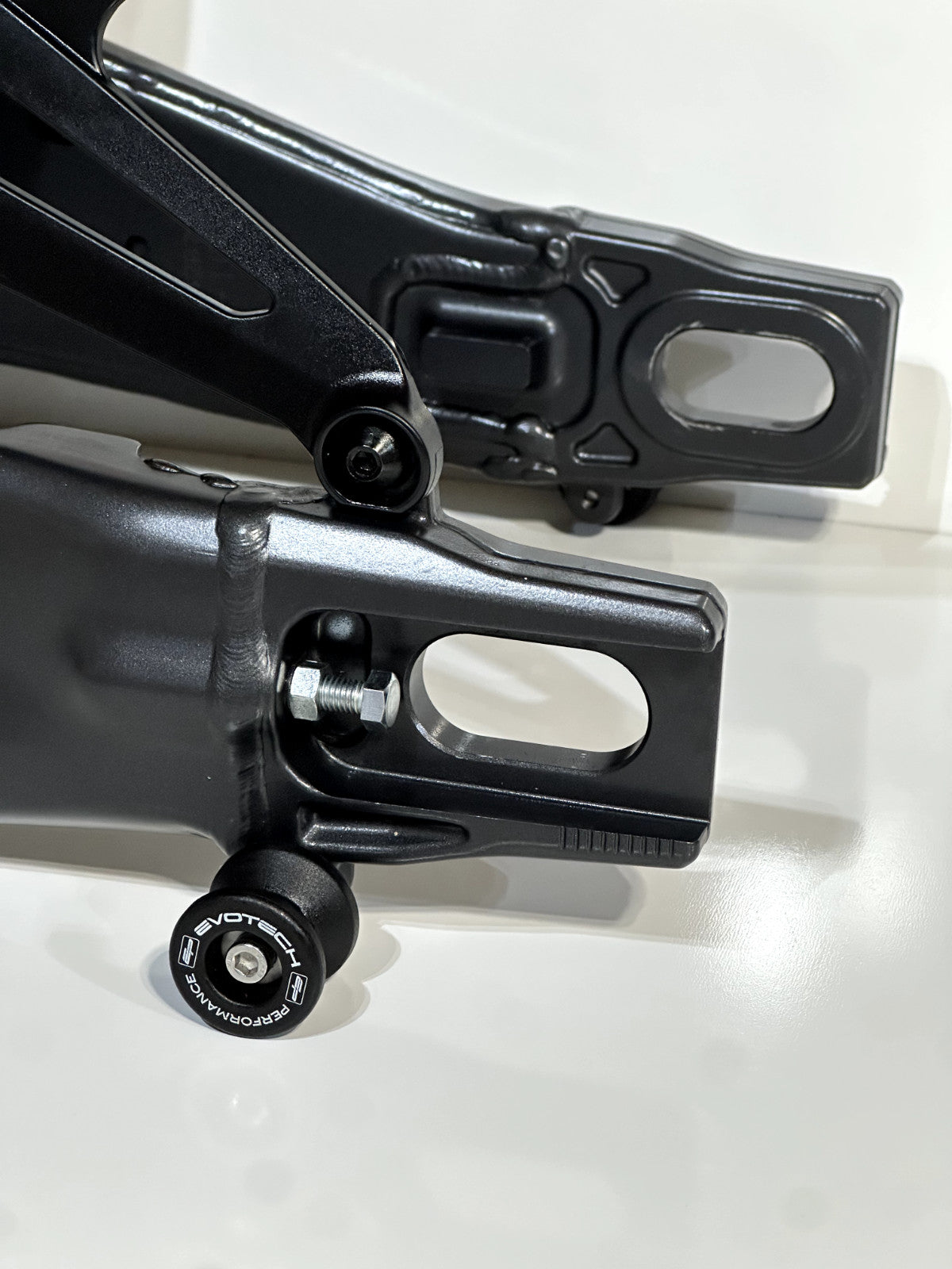 2021-2023 YAMAHA MT09 MT 09 OEM REAR BACK SWINGARM SWING SUSPENSION ARM W/ LINK