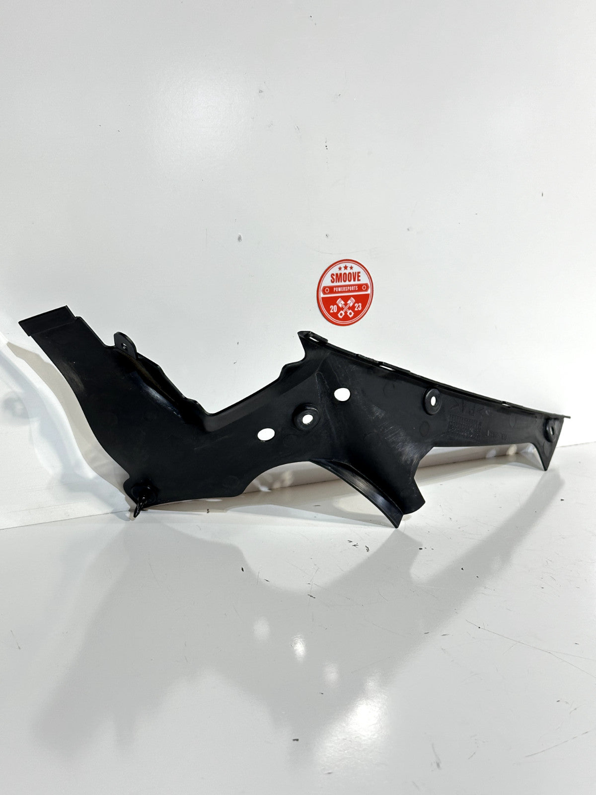 2020-2025 YAMAHA YZF R1 OEM RIGHT SIDE INNER FRONT LOWER UNDER TRIM B3L-2836L