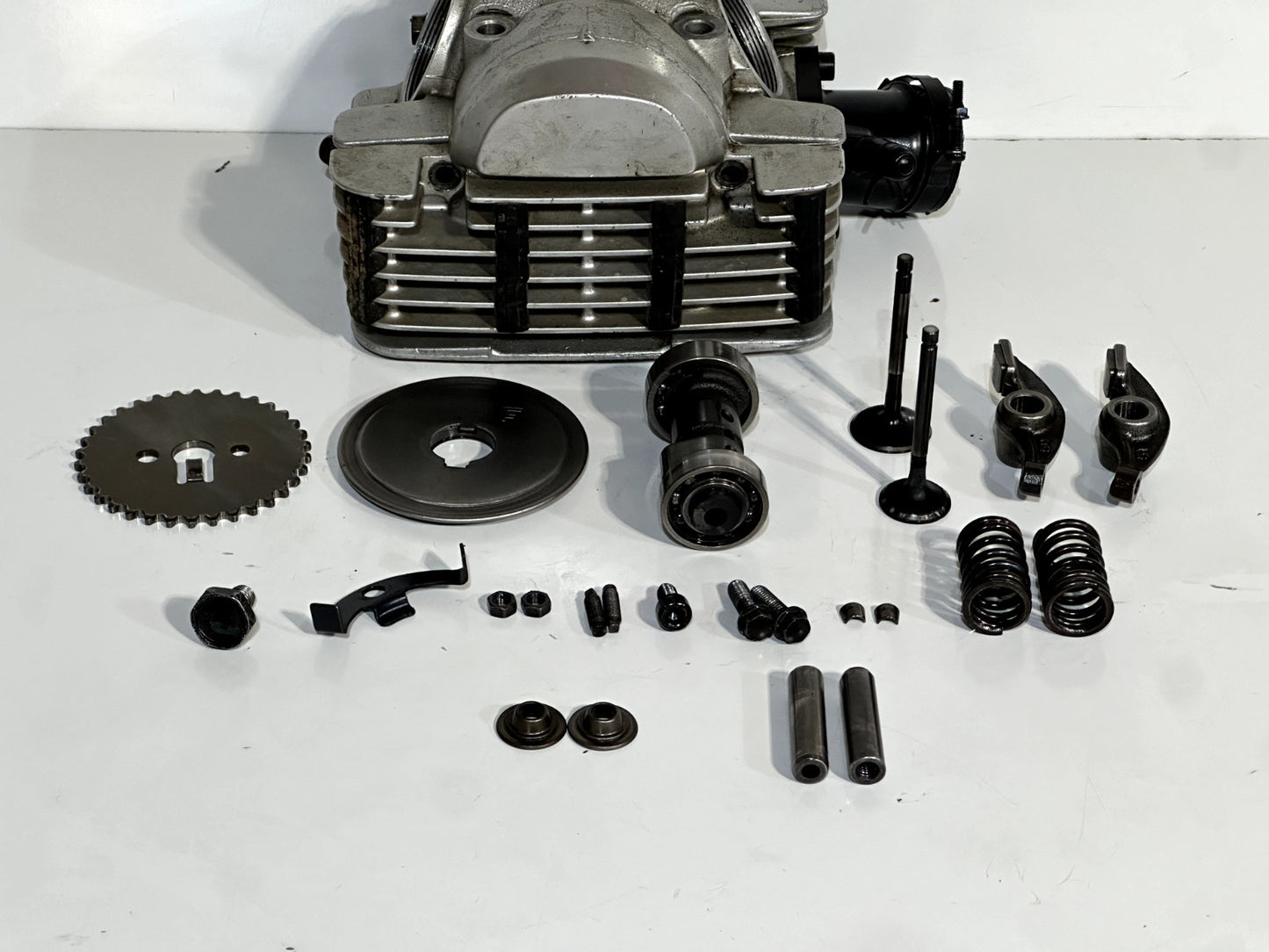 2005-2007 YAMAHA TTR125 TTR 125 OEM CYLINDER HEAD VALVE TRAIN CAMSHAFT ROCKERS