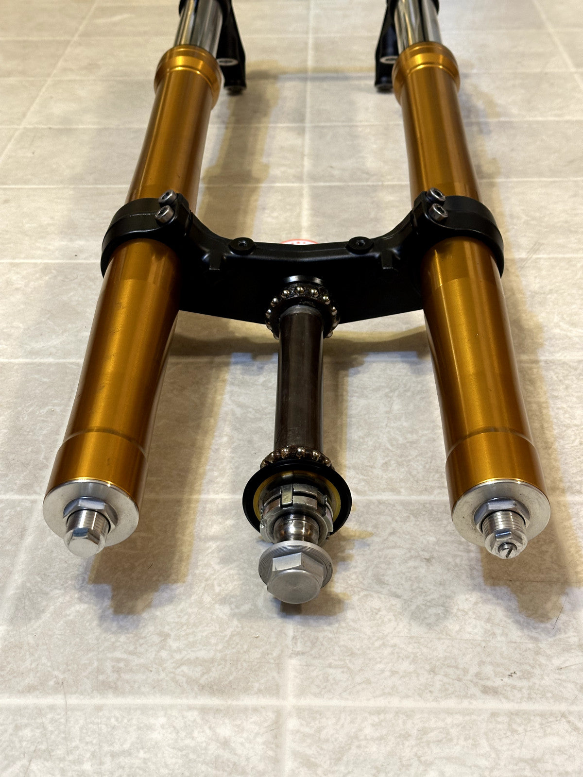 2014-2017 YAMAHA FZ09 FZ-09 OEM FRONT FORK SUSPENSION FORKS W/ TRIPLE TREE MINT