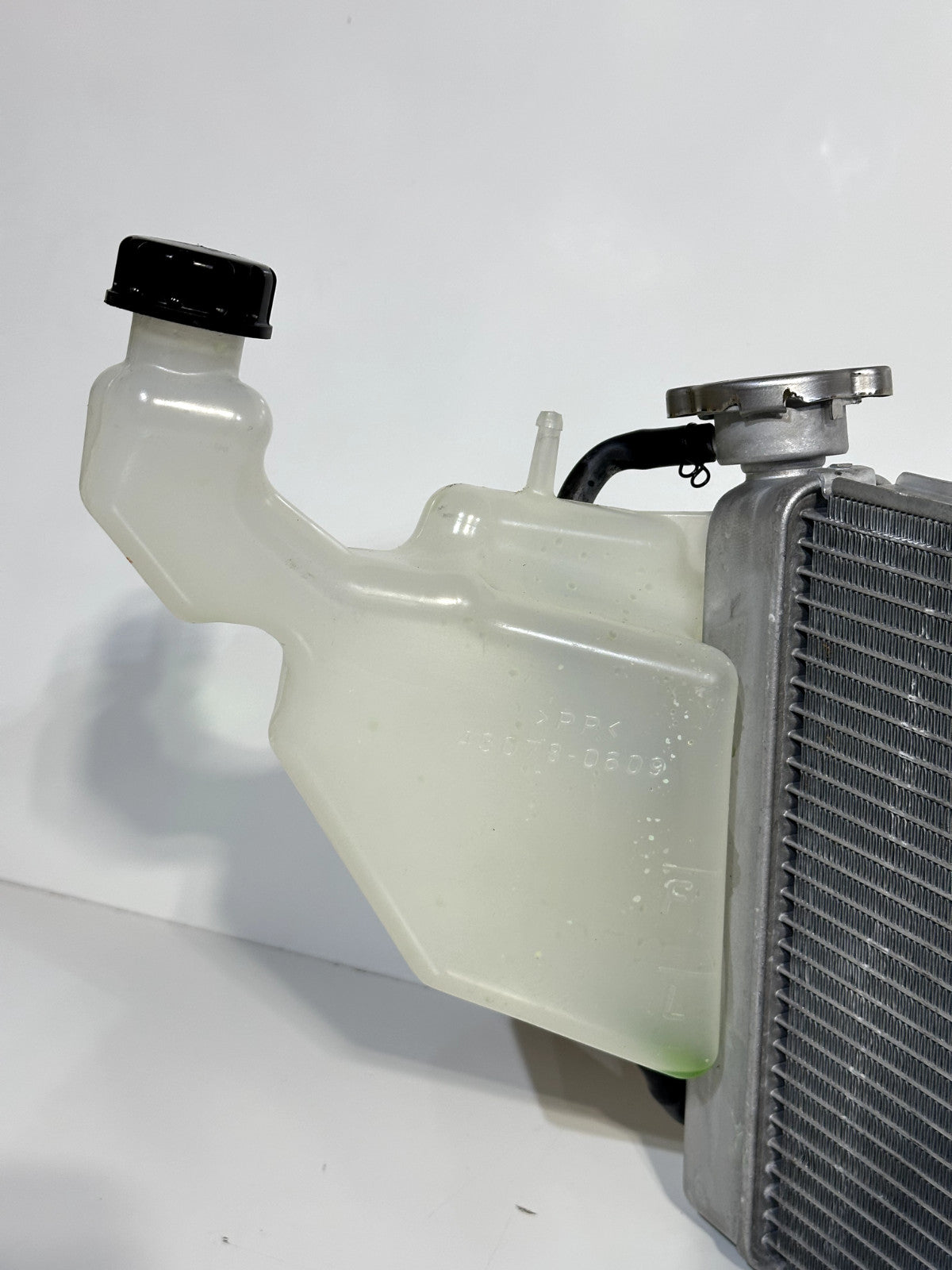 2021-2025 KAWASAKI NINJA ZX10R ZX 10 OEM ENGINE RADIATOR MOTOR COOLER W/ FAN