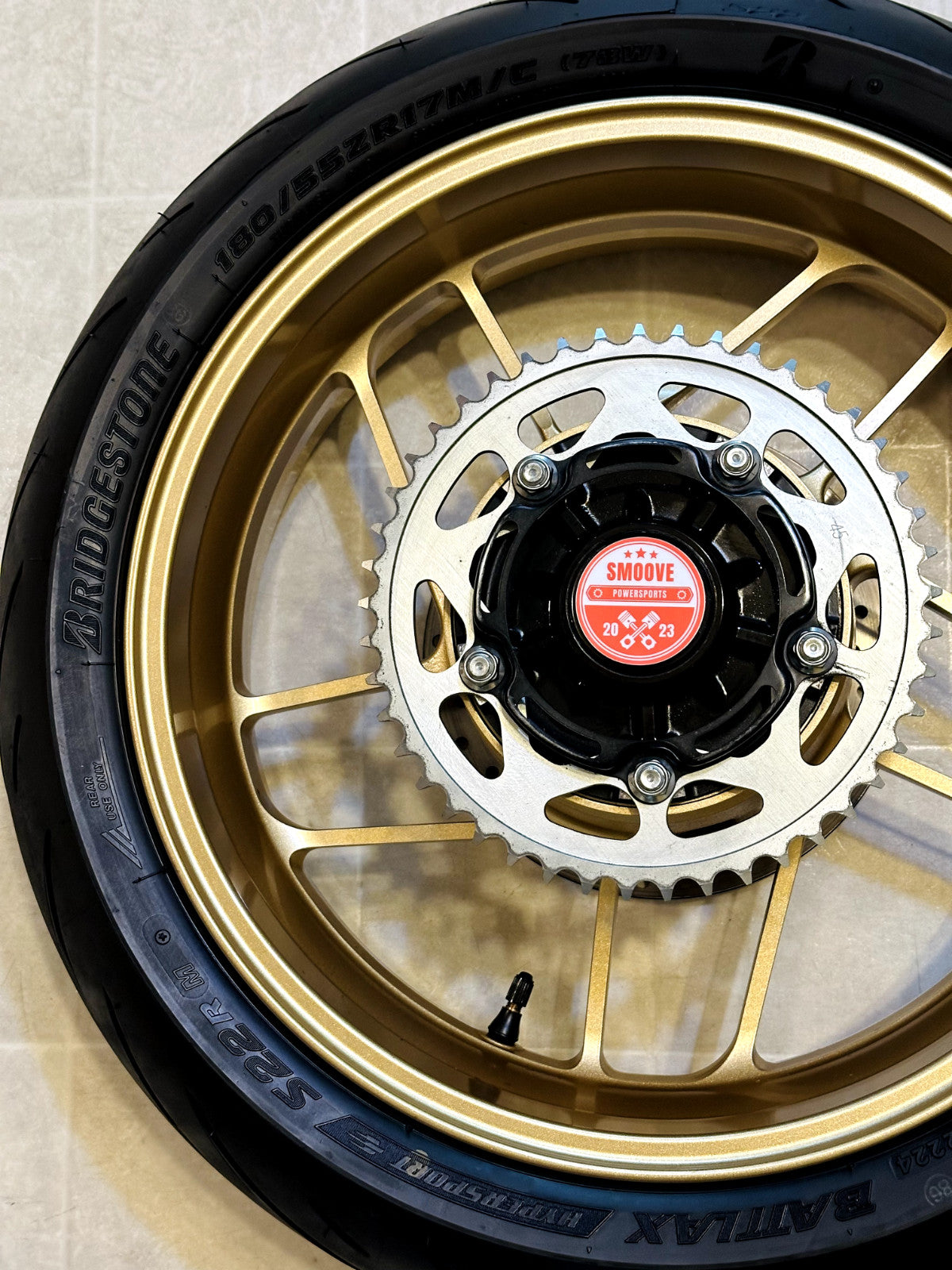 2022-2025 YAMAHA XSR900 XSR 900 OEM REAR BACK WHEEL RIM ROTOR SPROCKET TIRE GOLD