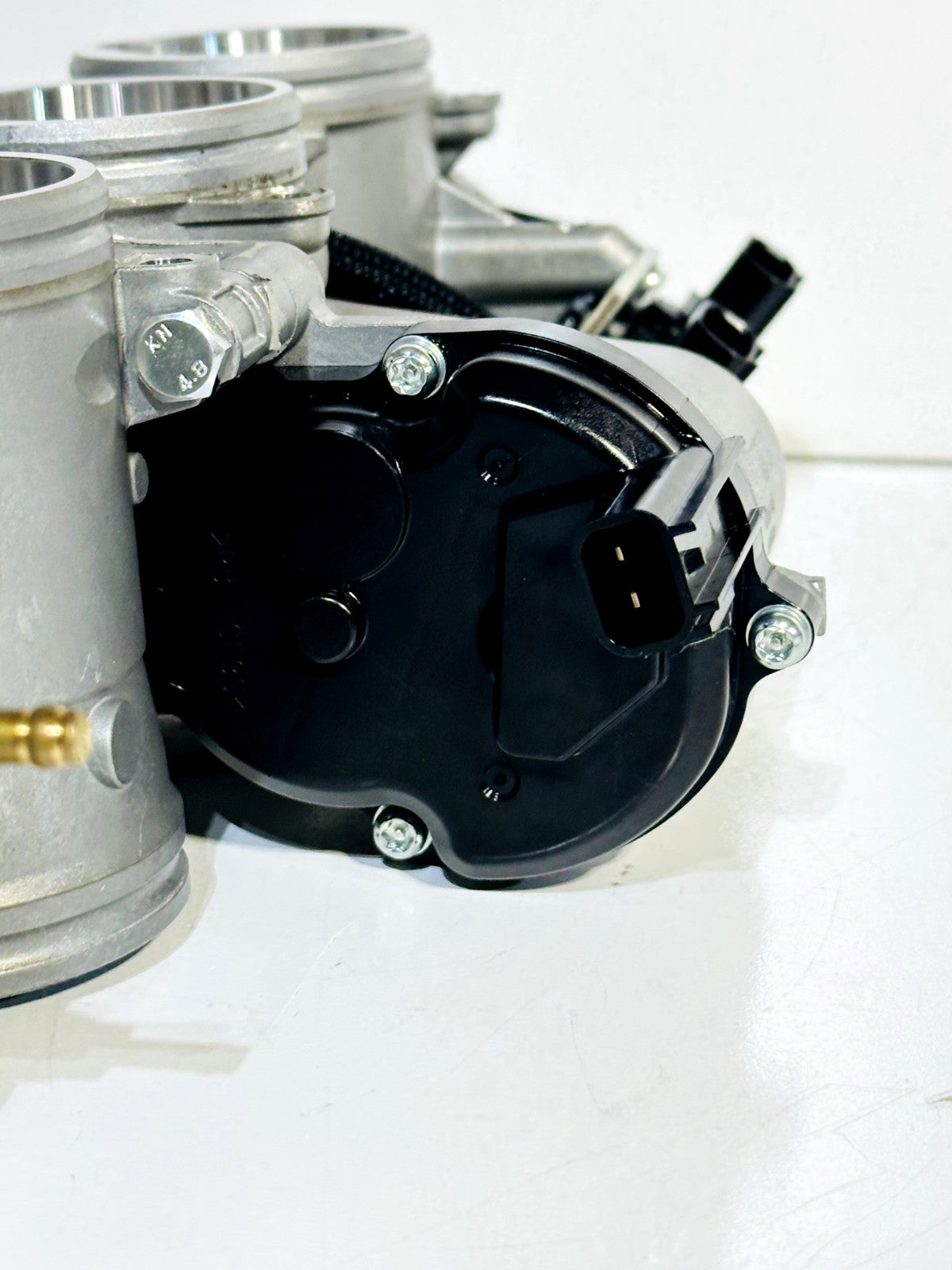 2021-2025 KAWASAKI NINJA ZX10R OEM THROTTLE BODY W/ INJECTORS & FUEL LINES ✅