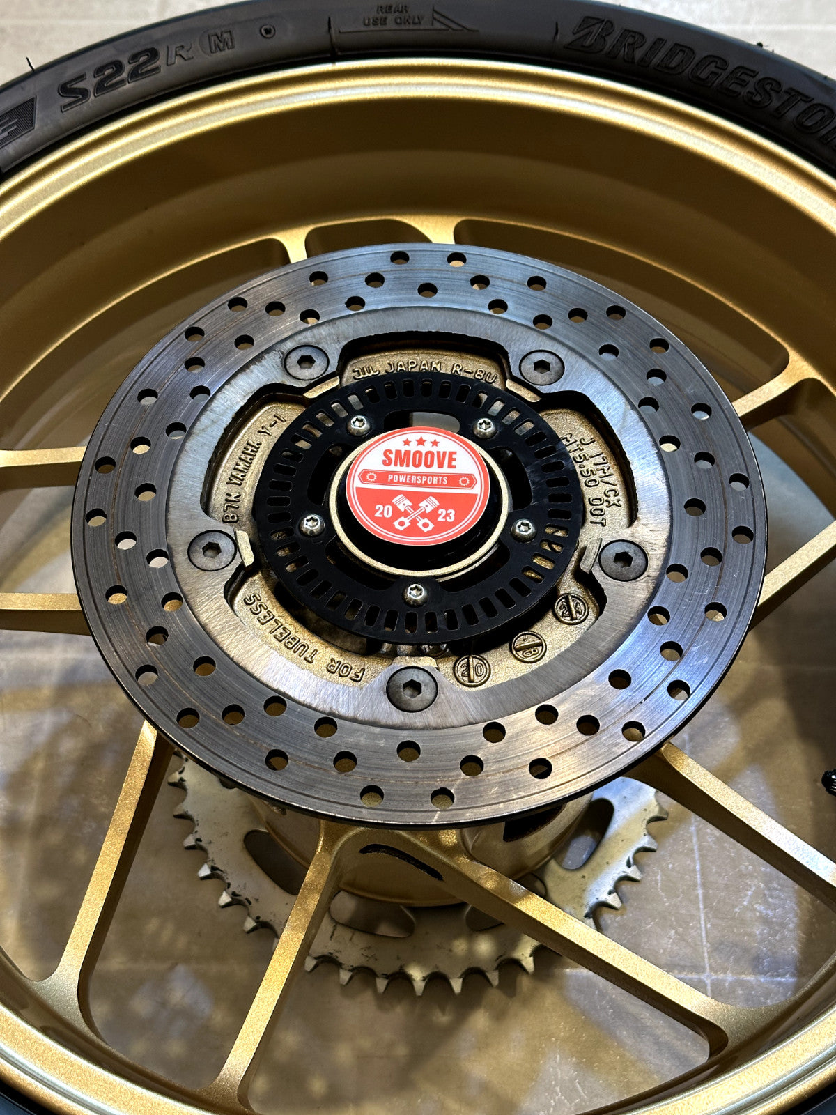 2022-2025 YAMAHA XSR900 XSR 900 OEM REAR BACK WHEEL RIM ROTOR SPROCKET TIRE GOLD