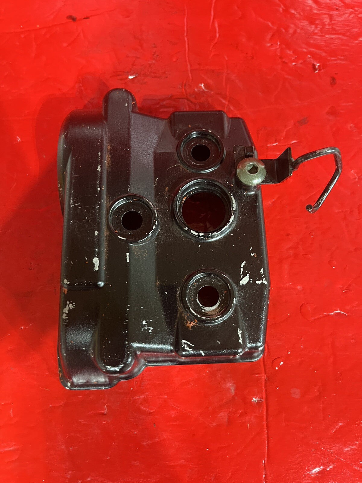 2017-2020 Kawasaki KX250F KX 250F Kawasaki Valve Cover OEM 14093-1050
