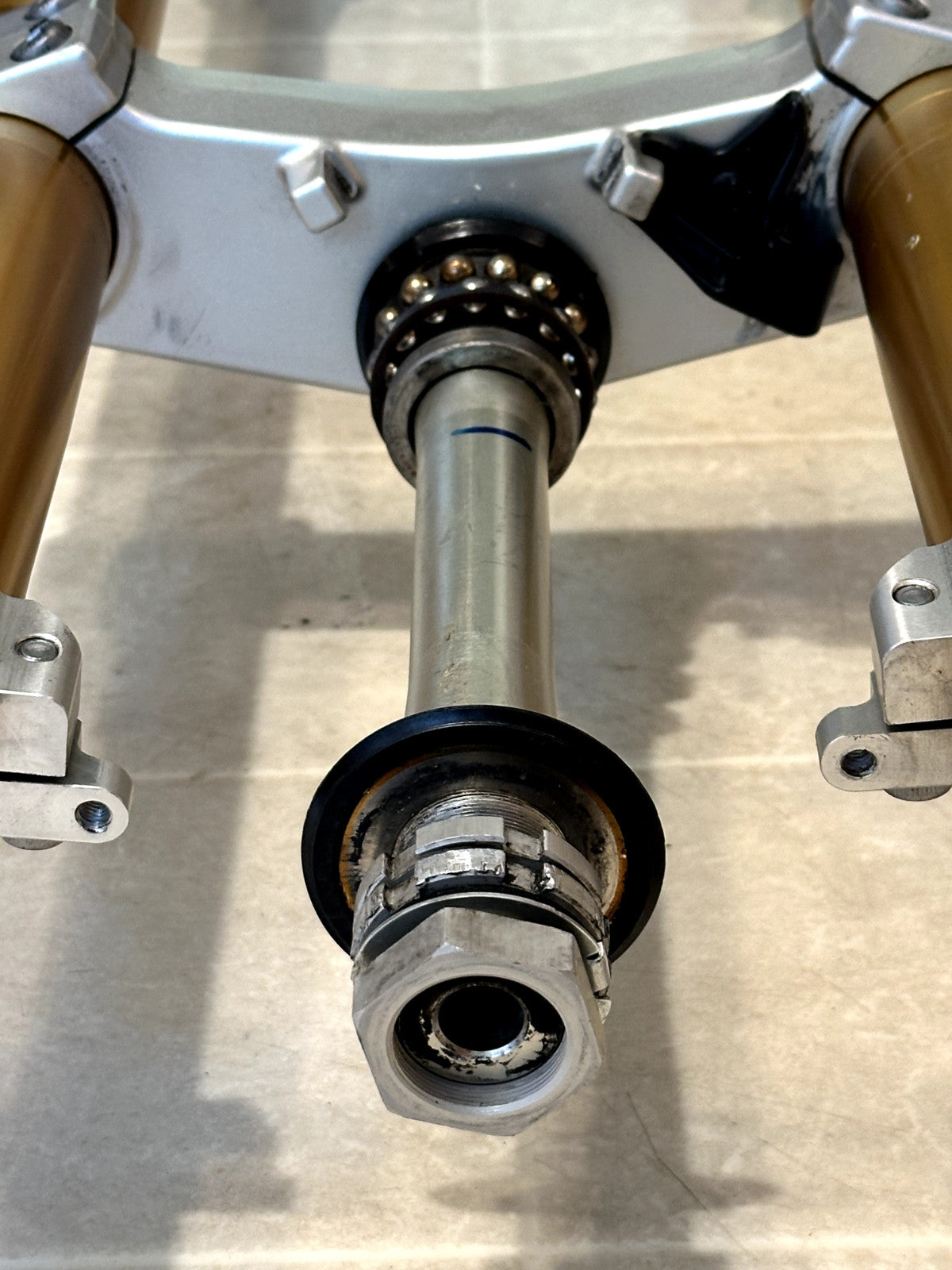 2008-2016 YAMAHA YZF R6 OEM FRONT FORKS SUSPENSION W/ TRIPLE TREE & CLIP ONS