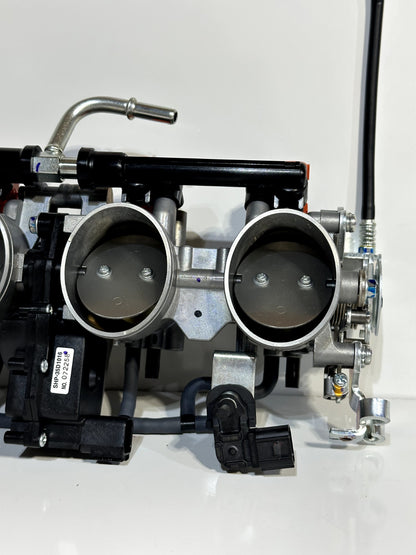 2024-2025 KAWASAKI NINJA ZX6R ZX636 OEM THROTTLE BODY BODIES W/ FUEL INJECTORS