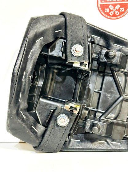 2020-2026 YAMAHA YZF R1 OEM REAR BACK PASSENGER SEAT PAD SADDLE PILLION