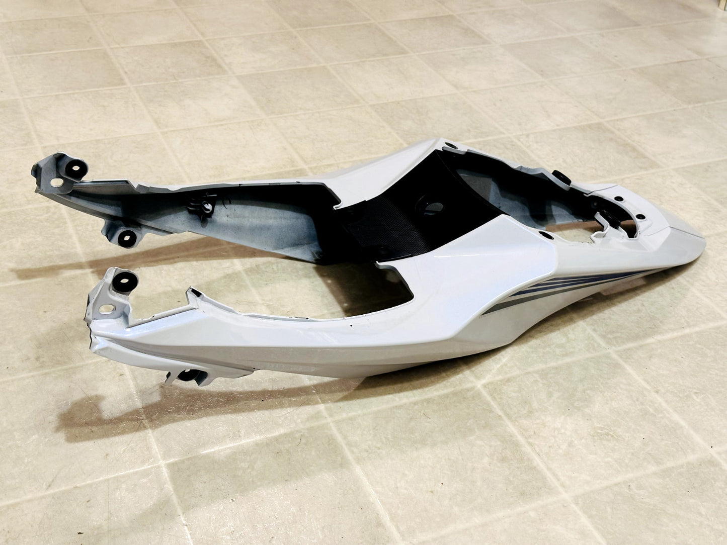 2017-2026 2018 SUZUKI GSXR1000 OEM FAIRING COWLING BODY PANEL PLASTICS KIT WHITE