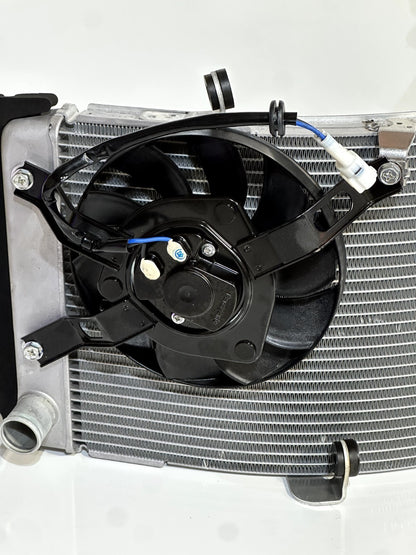 2021-2025 KAWASAKI NINJA ZX10R ZX 10 OEM ENGINE RADIATOR MOTOR COOLER W/ FAN ✅