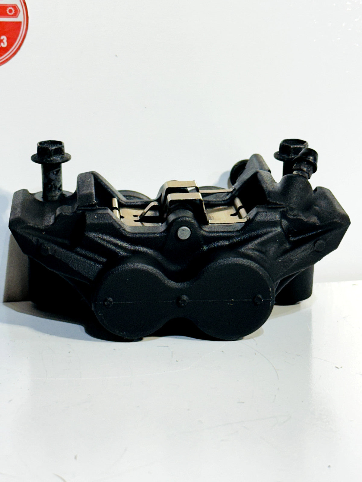 2022-2025 YAMAHA YZF R7 OEM LEFT & RIGHT FRONT BRAKE CALIPER SET W/ HARDWARE