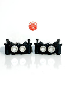 2022-2025 YAMAHA YZF R7 OEM LEFT RIGHT FRONT BRAKE CALIPER SET + PADS