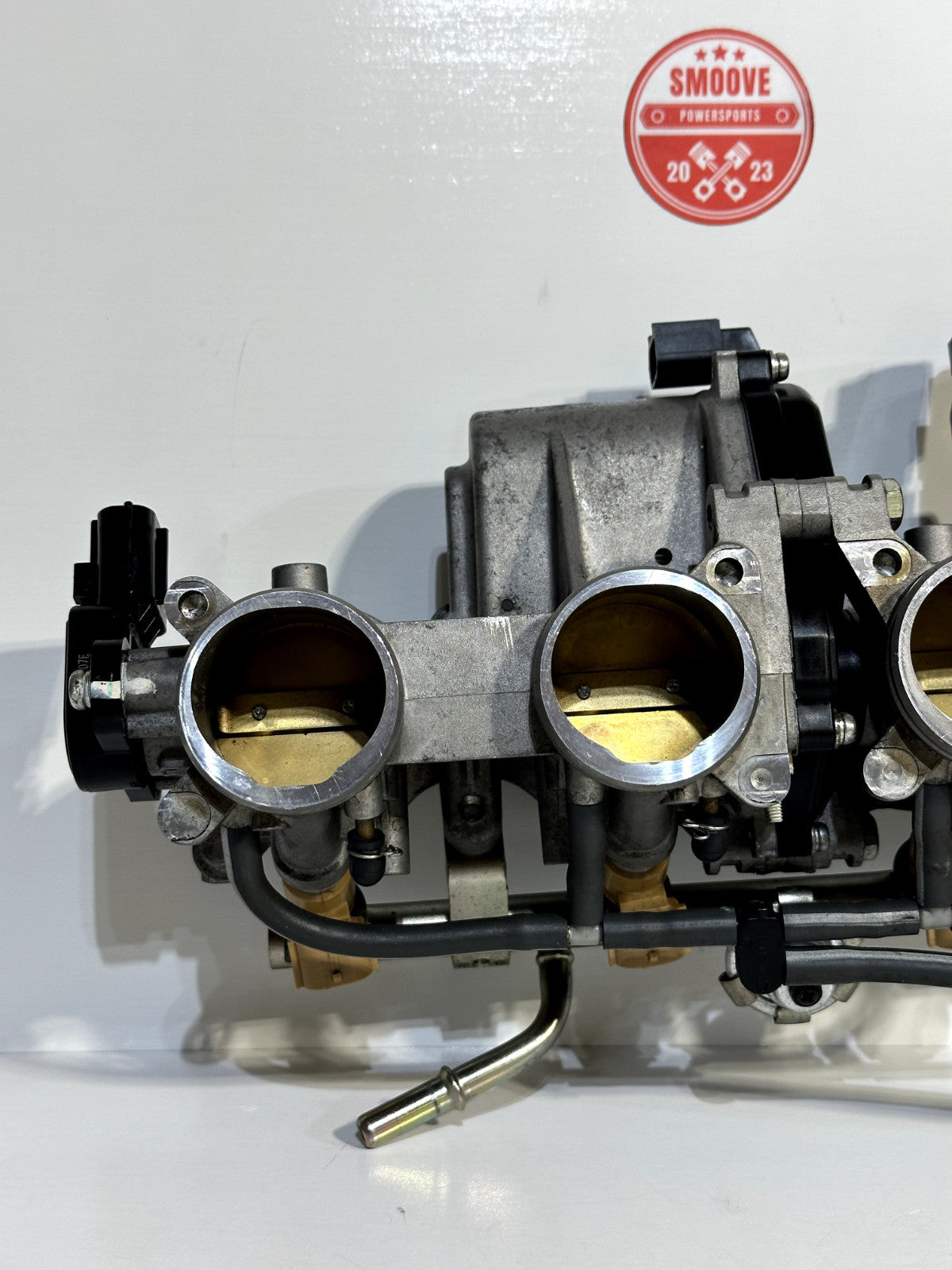 2008-2016 YAMAHA YZF R6 OEM THROTTLE BODY BODIES W/ FUEL INJECTORS + RAIL