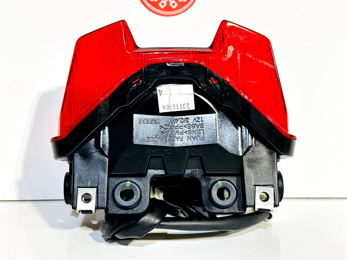 2021-2024 YAMAHA MT07 MT-07 OEM REAR BACK TAIL BRAKE LIGHT TAILLIGHT