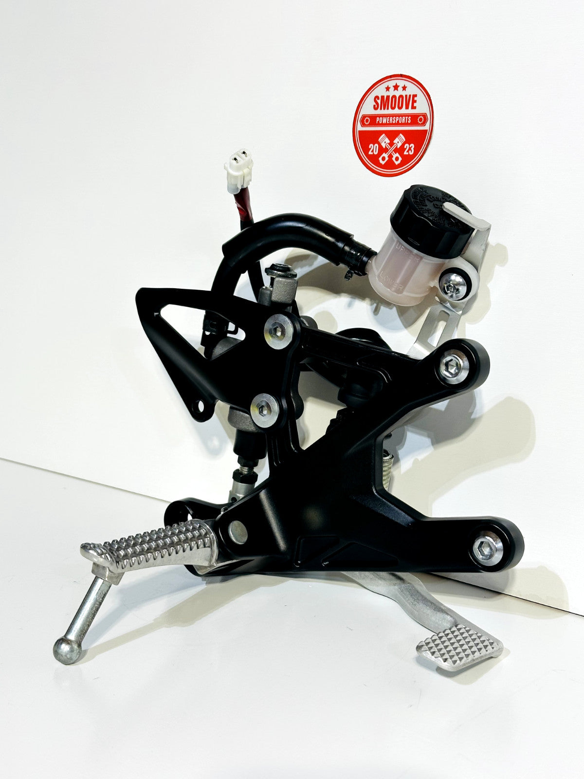 2020-2026 YAMAHA YZF R1 OEM REAR BACK BRAKE MASTER CYLINDER W/ FOOT PEG