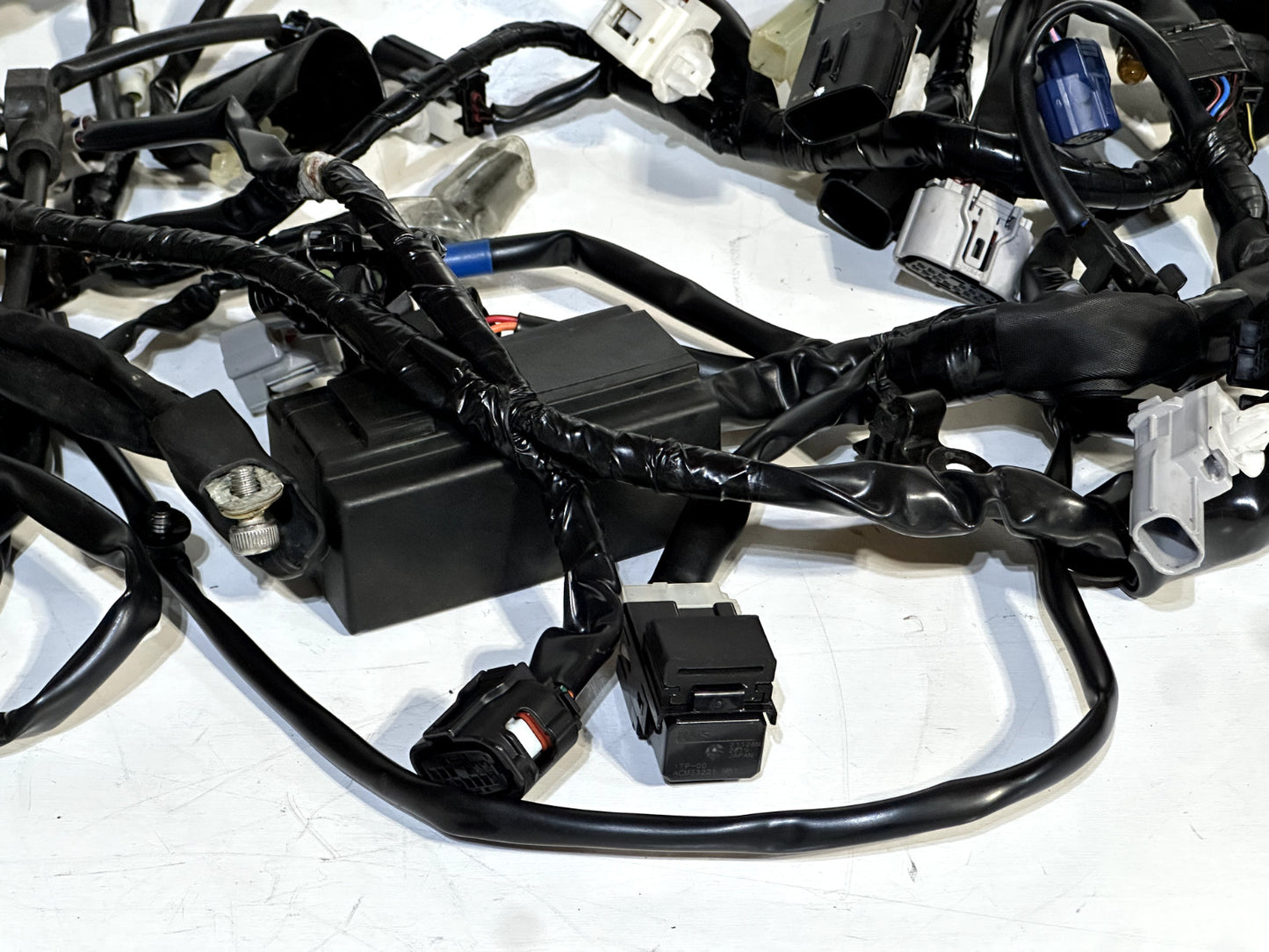 2022-2025 YAMAHA YZF R7 OEM MAIN WIRING HARNESS WIRE LOOM BEB-82590 (NO CUTS) ✅