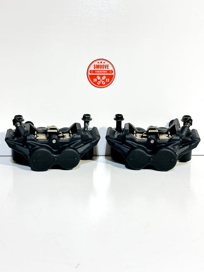 2022-2025 YAMAHA YZF R7 OEM LEFT & RIGHT FRONT BRAKE CALIPER SET W/ HARDWARE