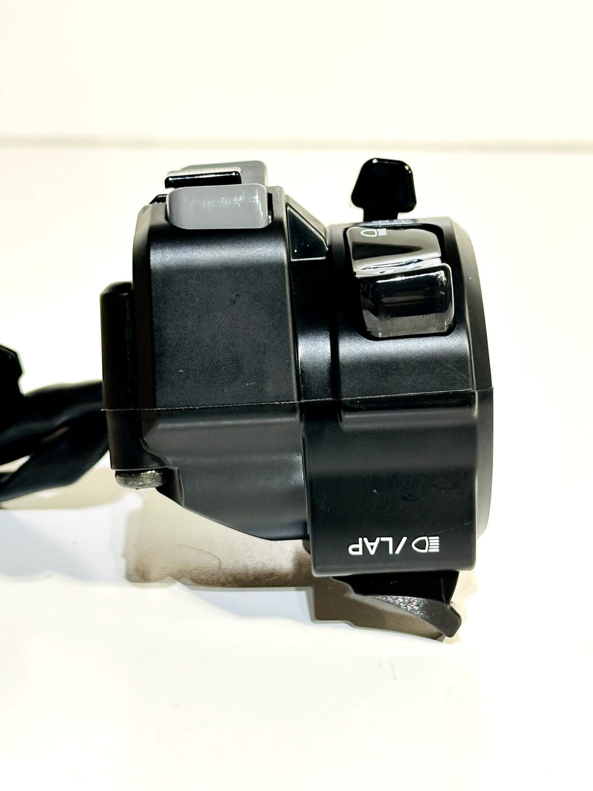 2020-2026 YAMAHA YZF R1 OEM LEFT HANDLE BAR TURN HORN SIGNAL CONTROL SWITCH