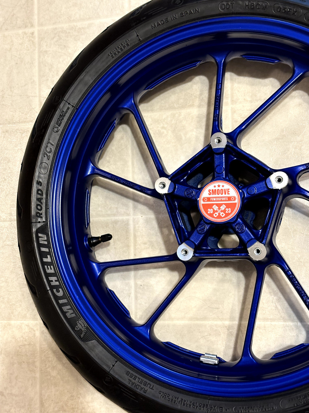 2022-2025 YAMAHA YZF R7 OEM FRONT WHEEL RIM & TIRE ASSEMBLY BLUE