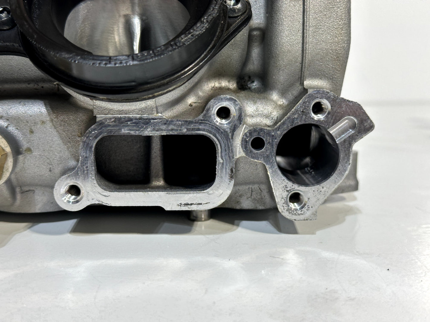 2021-2024 KAWASAKI NINJA ZX10R OEM CYLINDER HEAD TOP END W/ CAM SHAFTS & VALVES