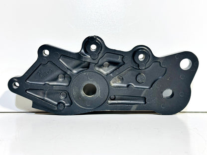 2022-2025 YAMAHA YZF R7 OEM LEFT & RIGHT FRAME COVER PANEL FOOT PEG BRACKET SET