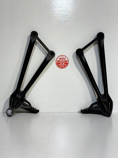 2019-2026 KAWASAKI NINJA ZX6R ZX636 OEM REAR BACK PASSENGER FOOT PEG REAR SET