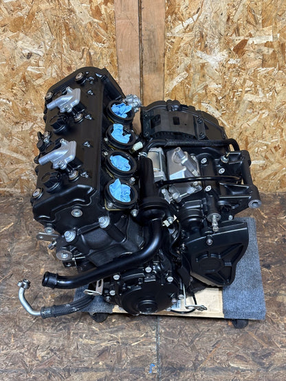 2020-2026 YAMAHA YZF R1 R1M OEM COMPLETE ENGINE MOTOR ASSEMBLY STRONG RUNNER 2K MILES