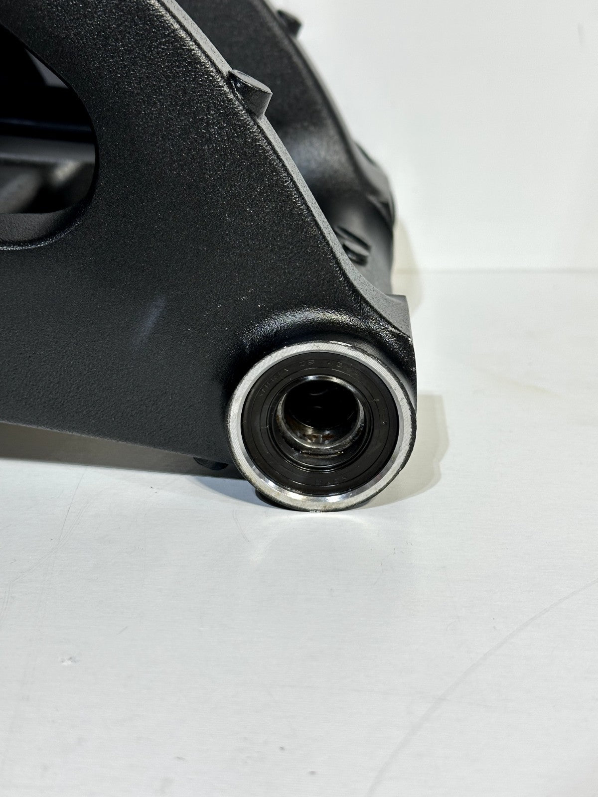 2021-2025 KAWASAKI NINJA ZX10R ZX10RR OEM REAR SWINGARM SUSPENSION SWING ARM ✅