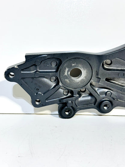 2022-2025 YAMAHA YZF R7 OEM LEFT & RIGHT FRAME COVER PANEL FOOT PEG BRACKET SET