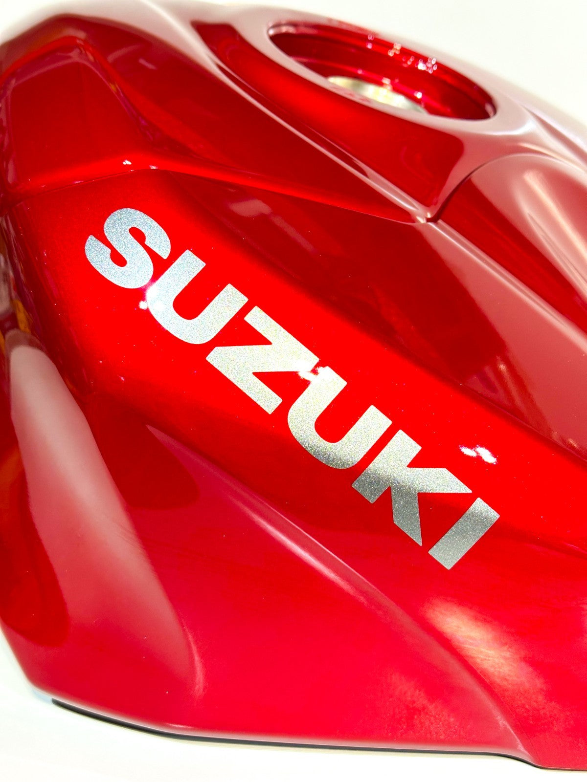(2025) 2017-2025 SUZUKI GSXR1000 OEM GAS FUEL TANK CELL PETROL RESERVOIR RED