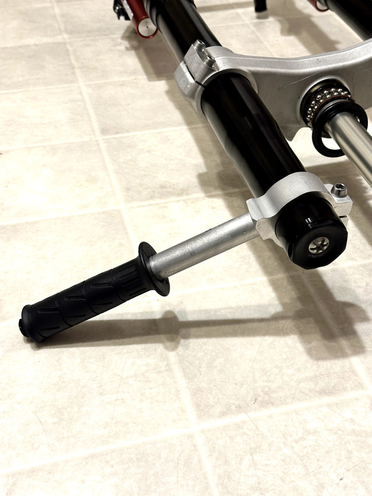 2021-2025 KAWASAKI NINJA ZX10R FRONT FORKS SUSPENSION W/ TRIPLE TREE + CLIP ONS ✅