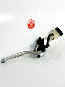 2009-2014 YAMAHA YZF R1 OEM FRONT BRAKE MASTER CYLINDER ASSEMBLY W/ LEVER
