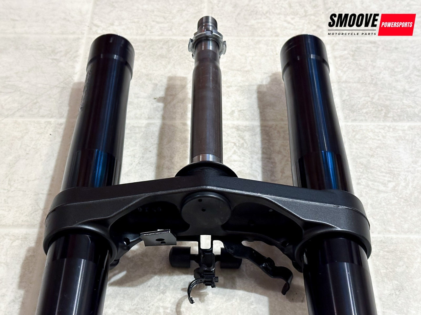 2017-2020 YAMAHA MT-09 MT09 OEM FRONT FORKS SUSPENSION FORK & TRIPLE TREE + AXLE