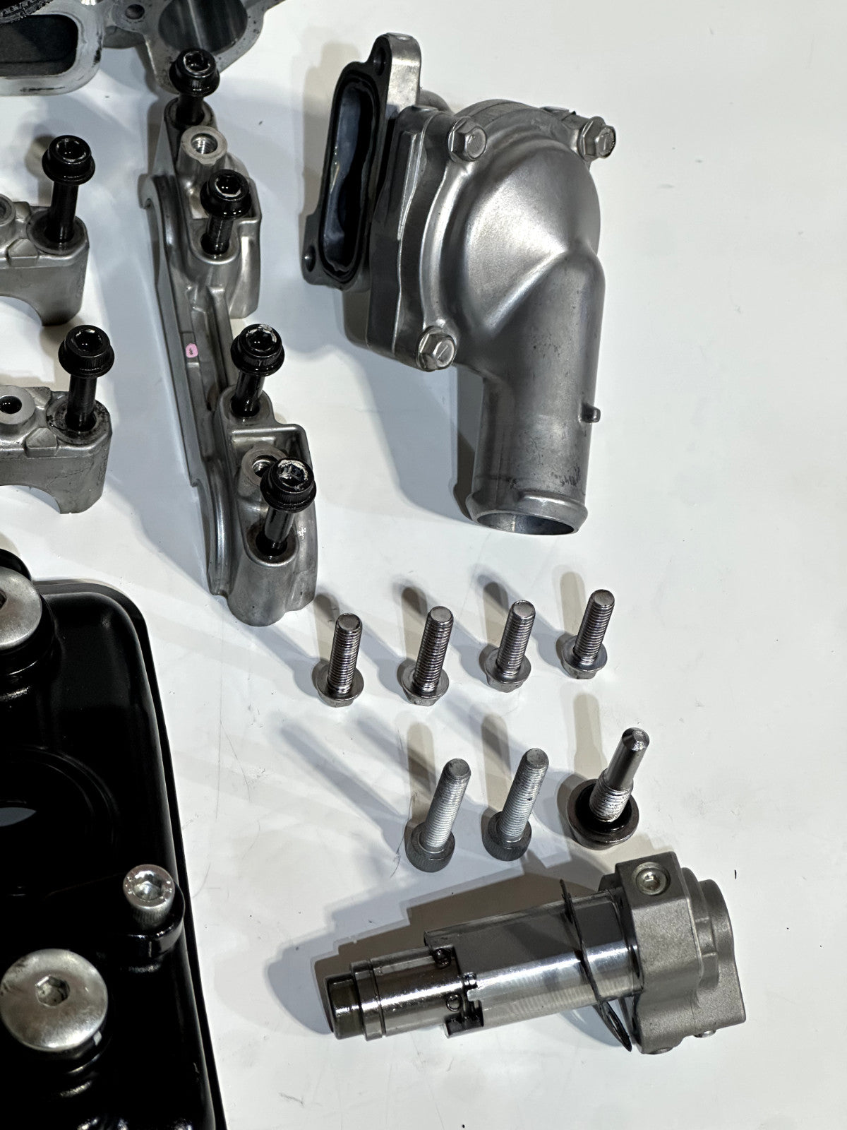 2021-2024 KAWASAKI NINJA ZX10R OEM CYLINDER HEAD TOP END W/ CAM SHAFTS & VALVES