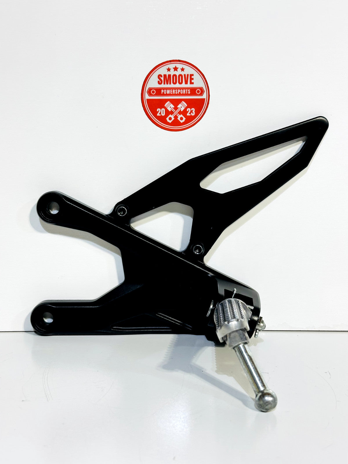 2020-2026 YAMAHA YZF R1 OEM LEFT RIDER FOOT PEG REST W/ BRACKET