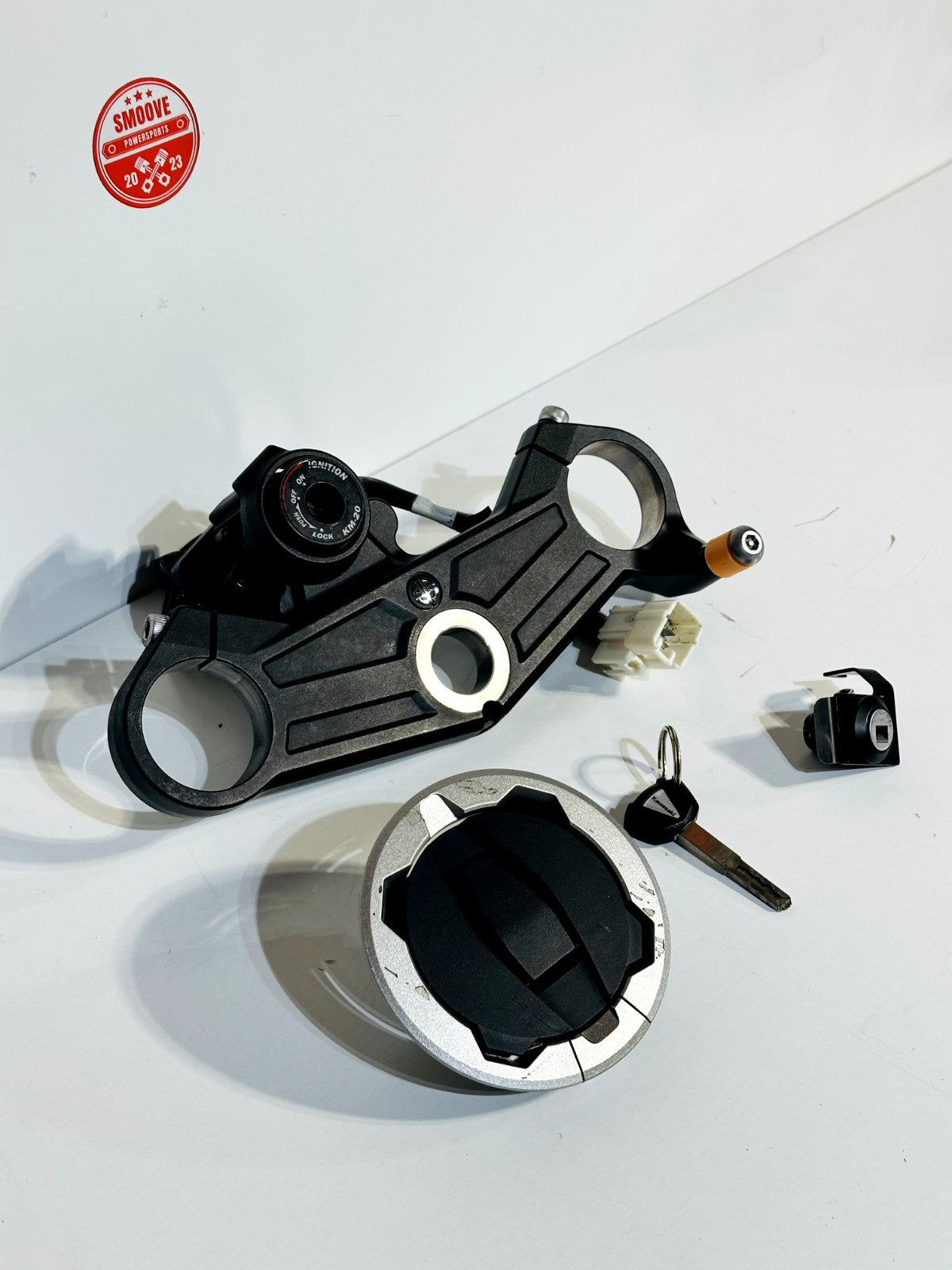 2021-2025 KAWASAKI NINJA ZX10R OEM IGNITION TANK & SEAT LOCK SET W/ TRIPLE TREE