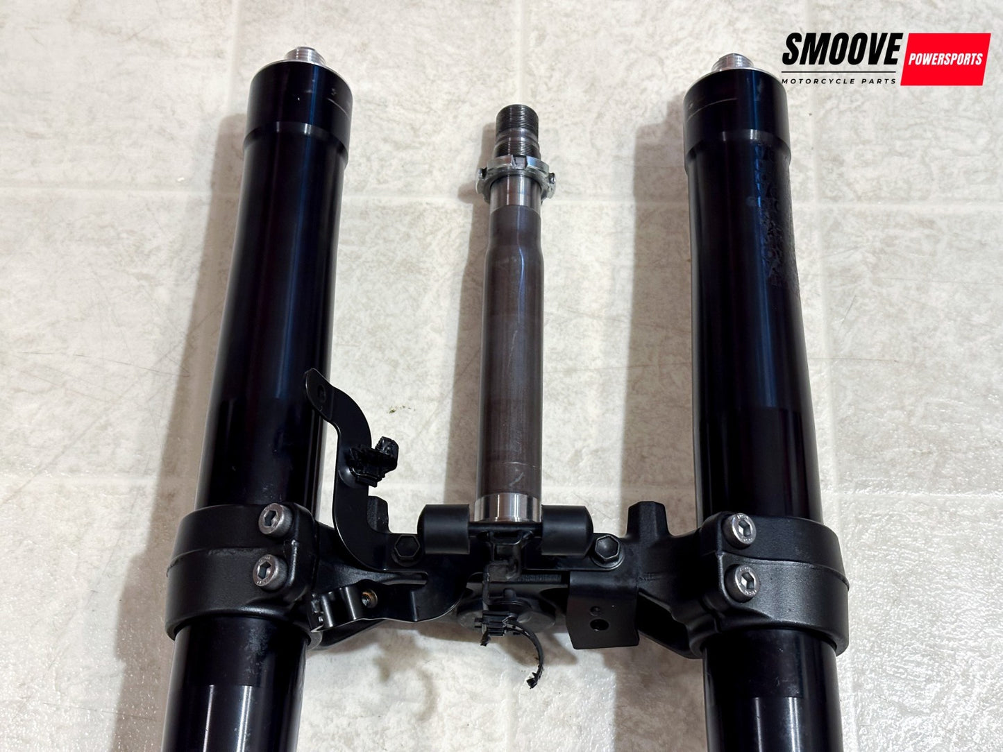 2017-2020 YAMAHA MT-09 MT09 OEM FRONT FORKS SUSPENSION FORK & TRIPLE TREE + AXLE
