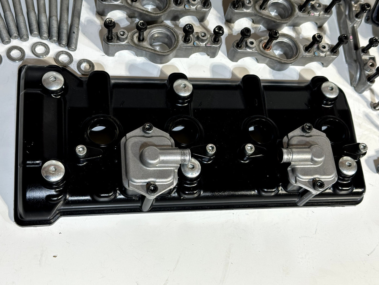 2021-2024 KAWASAKI NINJA ZX10R OEM CYLINDER HEAD TOP END W/ CAM SHAFTS & VALVES