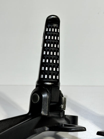 2019-2026 KAWASAKI NINJA ZX6R ZX636 OEM REAR BACK PASSENGER FOOT PEG REAR SET