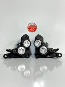2014-2017 YAMAHA FZ07 FZ-07 OEM FRONT LEFT RIGHT BRAKE CALIPER SET PAIR W/ PADS