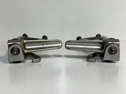 2008-2016 YAMAHA YZF R6 OEM LEFT RIGHT REAR BACK PASSENGER FOOT PEG REAR SET