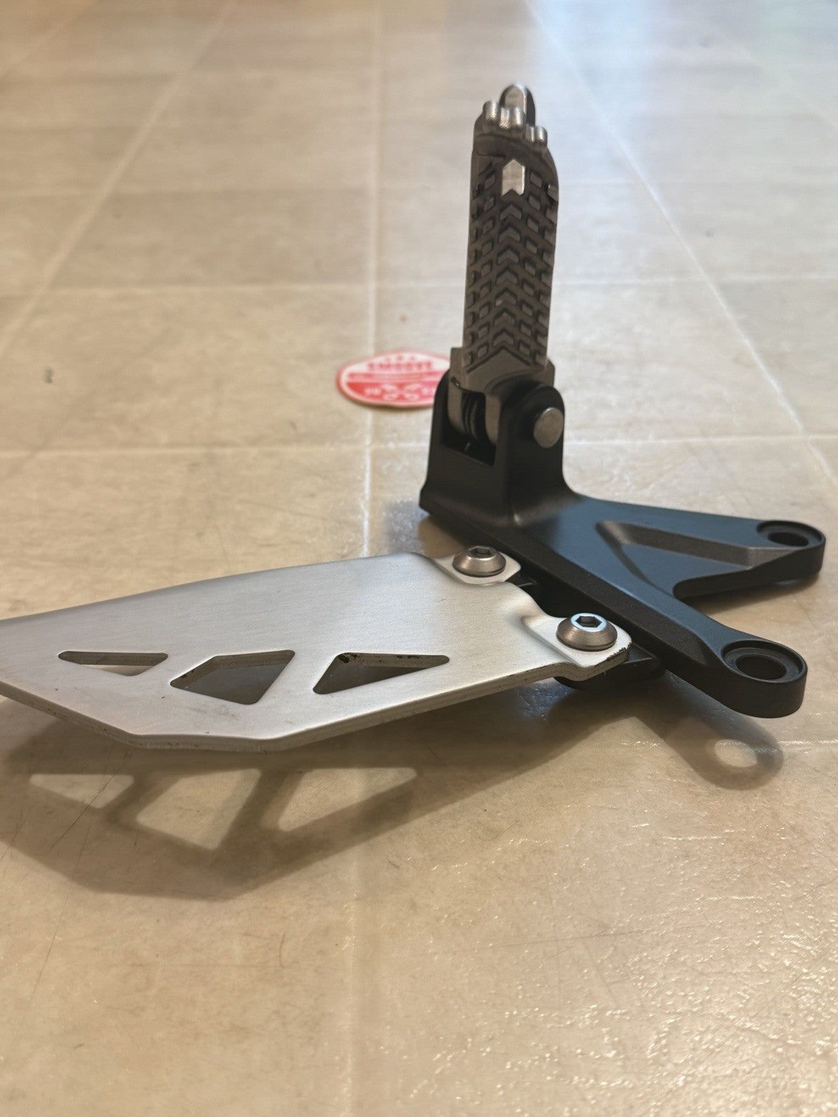2021-2025 KAWASAKI NINJA ZX10R OEM LEFT RIDER FOOT PEG REST W/ BRACKET