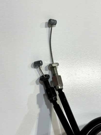 2009-2014 YAMAHA YZF R1 OEM THROTTLE GRIP TUBE HOUSING & CABLES CONTROL ASSEMBLY